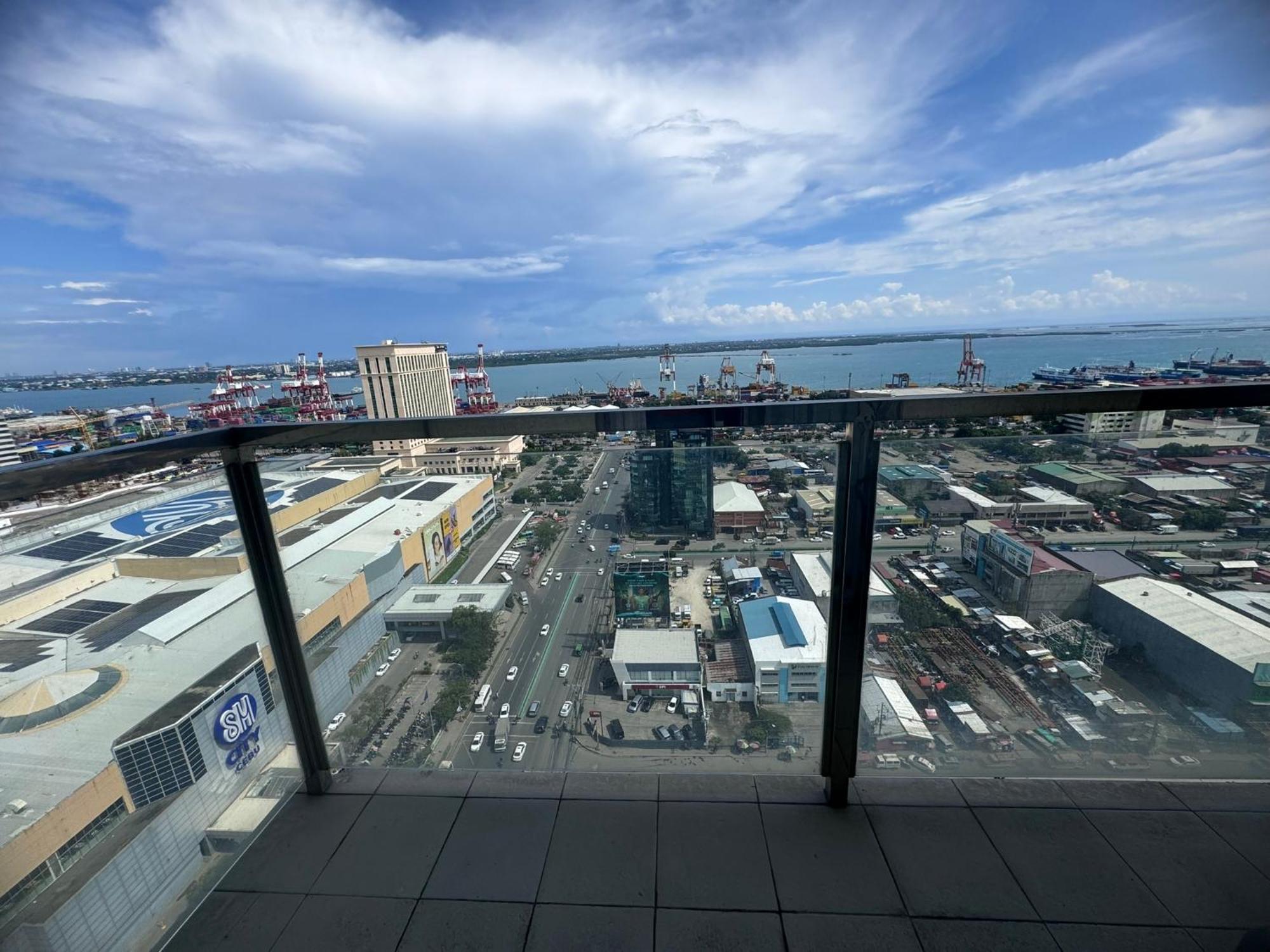 Luxanos Condo Place- Sunvida Tower Cebu Ngoại thất bức ảnh